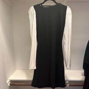 DKNY black and white pleated sleeve dress